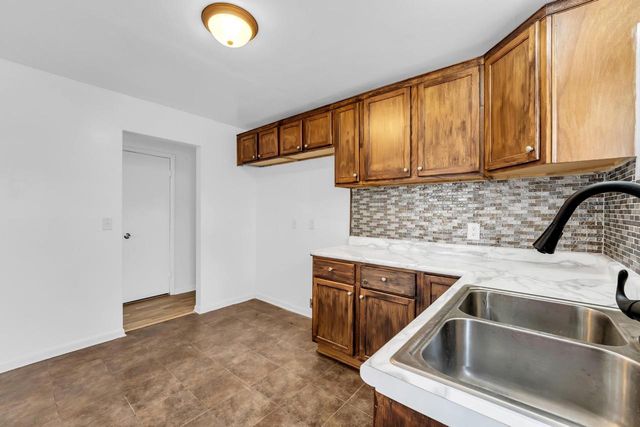 3731 St Andrews BOULEVARD, Racine, WI 53405