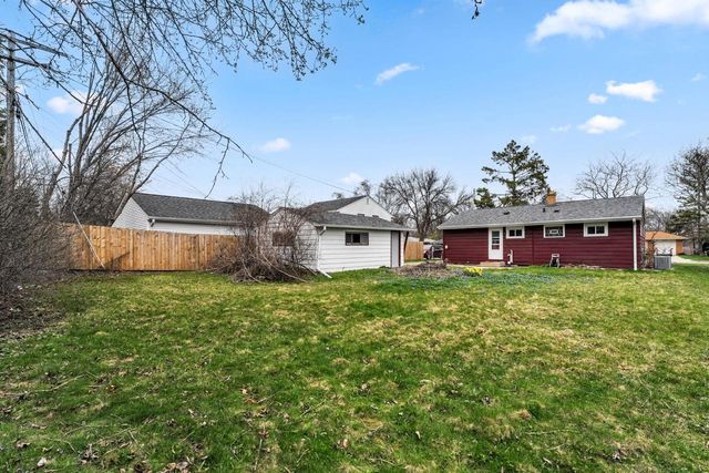 3731 St Andrews BOULEVARD, Racine, WI 53405