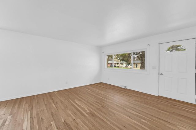 3731 St Andrews BOULEVARD, Racine, WI 53405