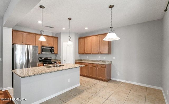 894 QUIET STONE Lane, Orange Park, FL 32065