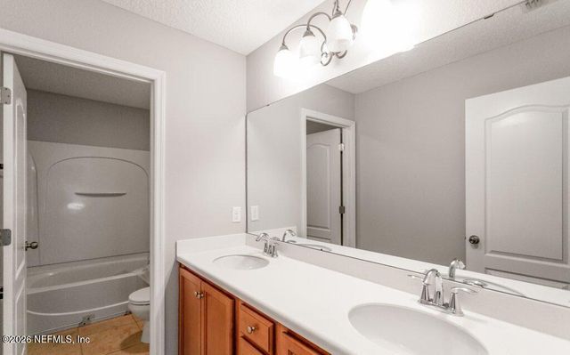 894 QUIET STONE Lane, Orange Park, FL 32065