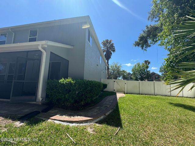 894 QUIET STONE Lane, Orange Park, FL 32065