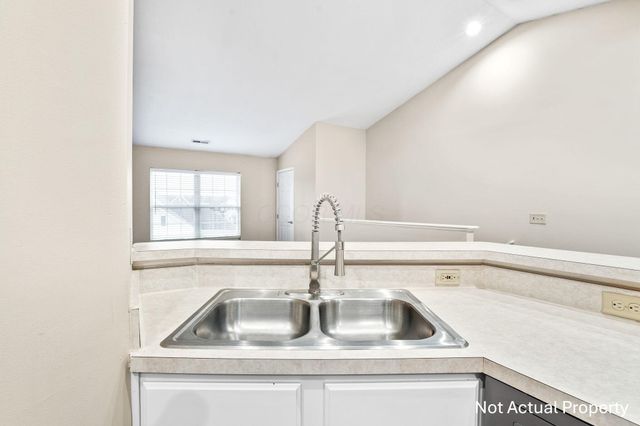 4890 Aspen Pine Boulevard, Dublin, OH 43016