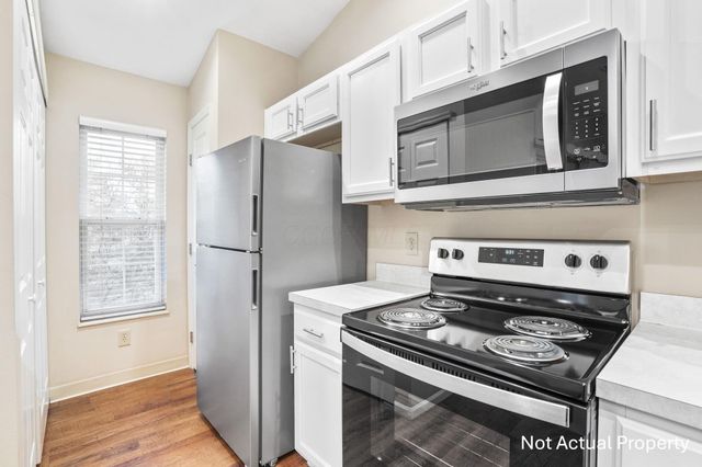 4890 Aspen Pine Boulevard, Dublin, OH 43016