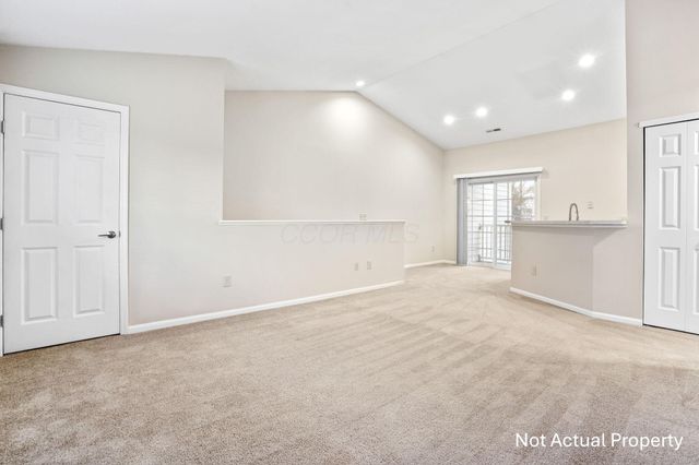 4890 Aspen Pine Boulevard, Dublin, OH 43016