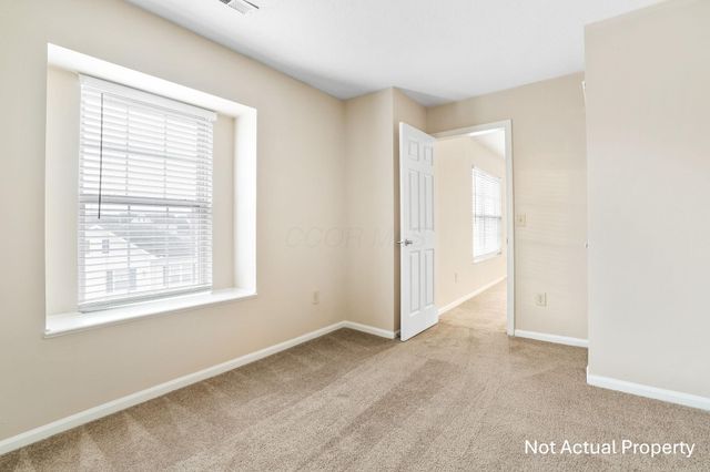 4890 Aspen Pine Boulevard, Dublin, OH 43016