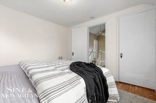 412 Manor Street, Grosse Pointe Farms, MI 48236