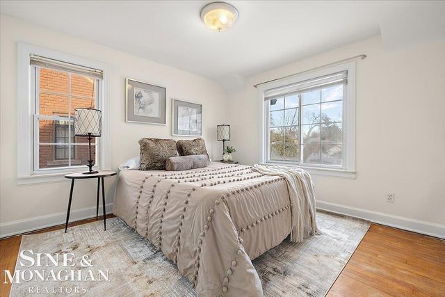 412 Manor Street, Grosse Pointe Farms, MI 48236