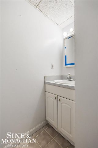 412 Manor Street, Grosse Pointe Farms, MI 48236