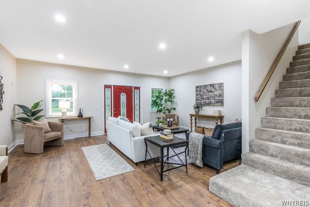 3046 Westwood Drive, Grand Island, NY 14072