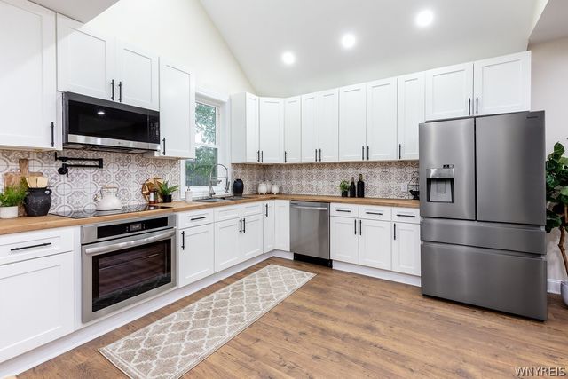 3046 Westwood Drive, Grand Island, NY 14072