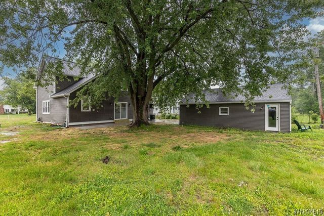 3046 Westwood Drive, Grand Island, NY 14072