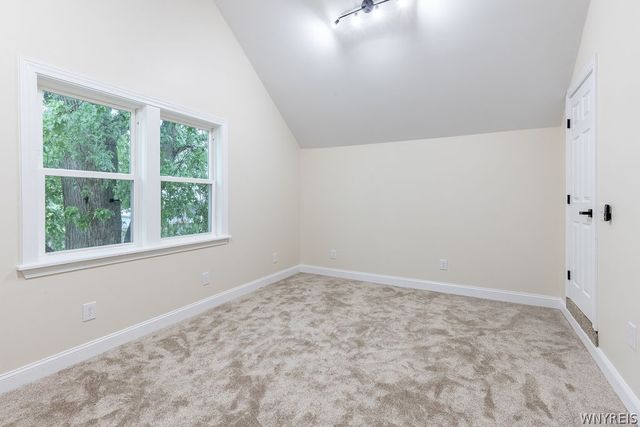 3046 Westwood Drive, Grand Island, NY 14072