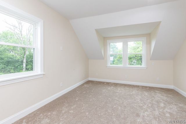 3046 Westwood Drive, Grand Island, NY 14072