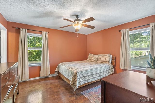 51 Oxford Drive, Washington, MO 63090