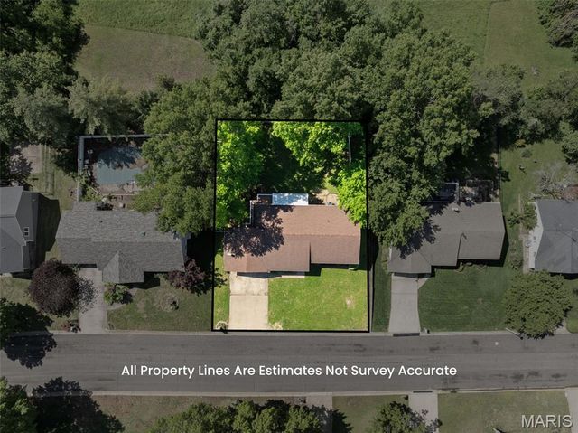 51 Oxford Drive, Washington, MO 63090