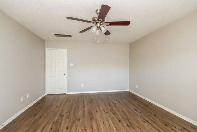 808 Dragonfly Drive, Conroe, TX 77301