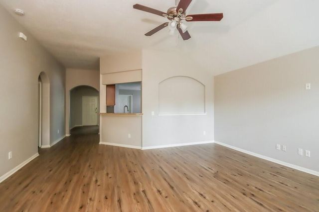 808 Dragonfly Drive, Conroe, TX 77301