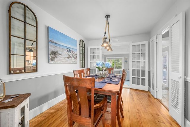 442 Pine St, Barnstable, MA 02632