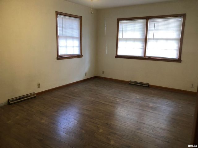 5 Adloff Lane, Springfield, IL 62704