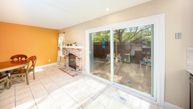 7546 Rolling Hills Cir, Dublin, CA 94568