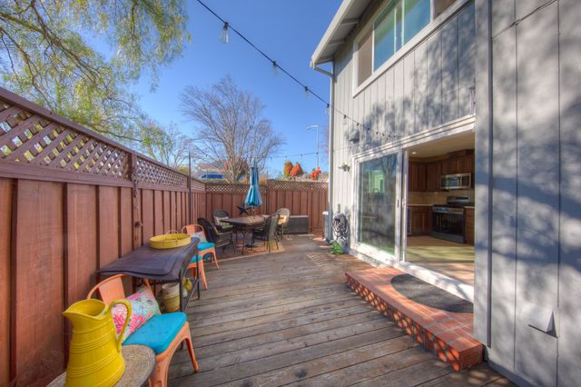 7546 Rolling Hills Cir, Dublin, CA 94568