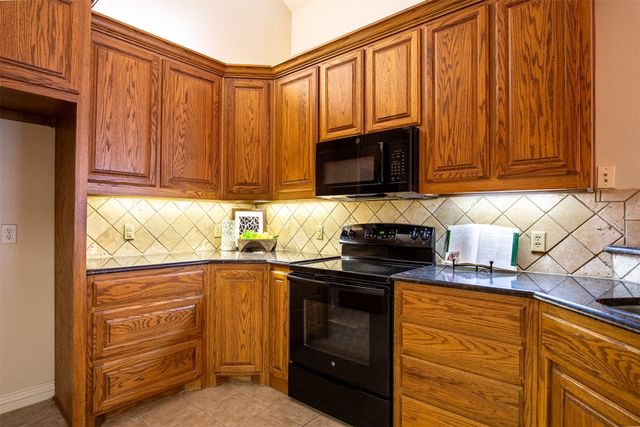 3250 Rosemeade Drive 2213, Fort Worth, TX 76116