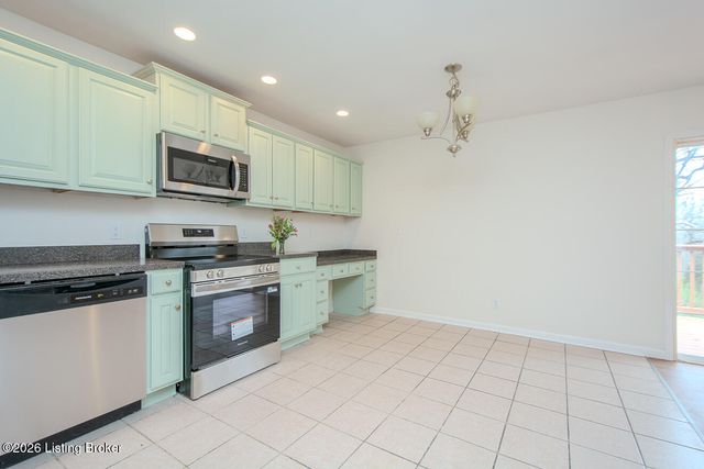 729 N Hite Ave APT 5, Louisville, KY 40206