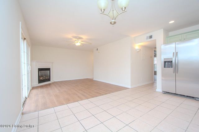 729 N Hite Ave APT 5, Louisville, KY 40206