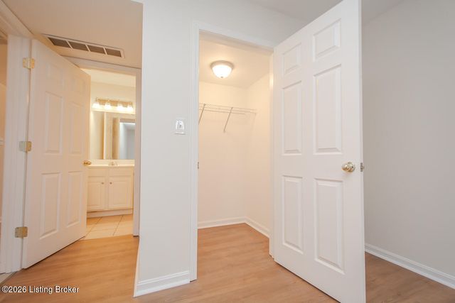 729 N Hite Ave APT 5, Louisville, KY 40206