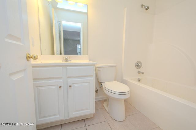 729 N Hite Ave APT 5, Louisville, KY 40206