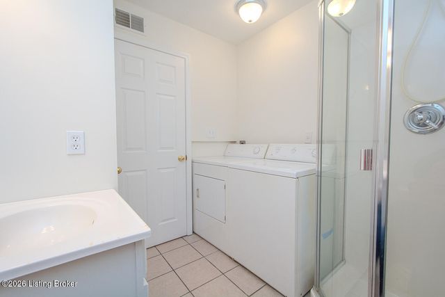 729 N Hite Ave APT 5, Louisville, KY 40206