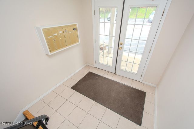 729 N Hite Ave APT 5, Louisville, KY 40206