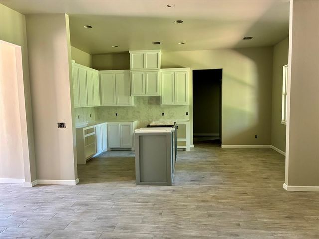2299 Pecan Ridge, Jones, OK 73049