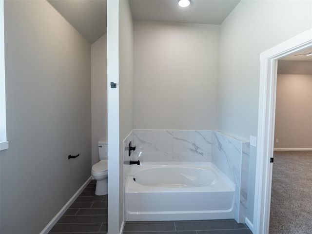 2299 Pecan Ridge, Jones, OK 73049