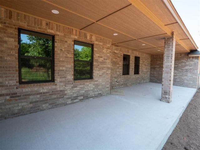 2299 Pecan Ridge, Jones, OK 73049