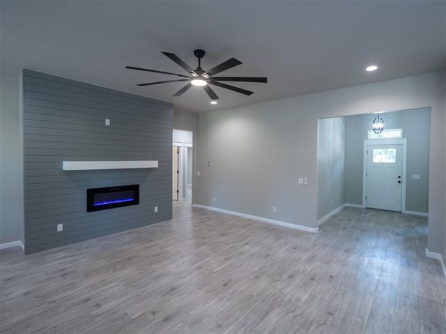 2299 Pecan Ridge, Jones, OK 73049