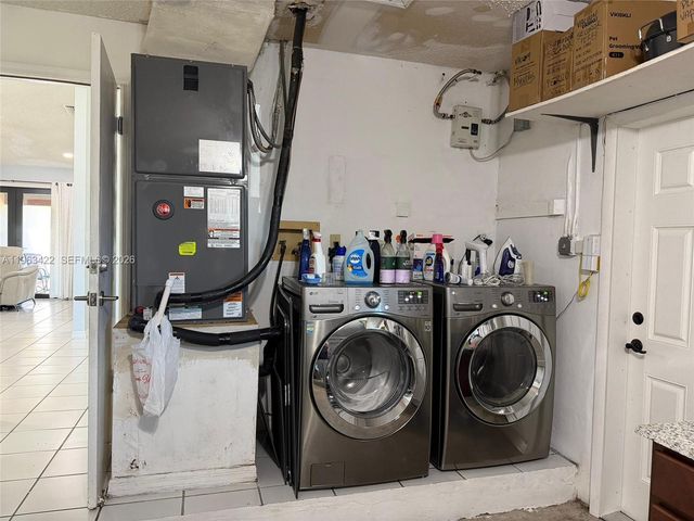 6541 SW 31st St, Miami, FL 33155