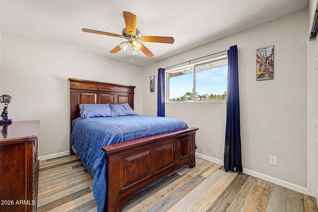 5740 W MARCONI Avenue, Glendale, AZ 85306