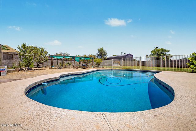 5740 W MARCONI Avenue, Glendale, AZ 85306