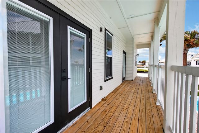 224 St. John Circle, Port Aransas, TX 78373