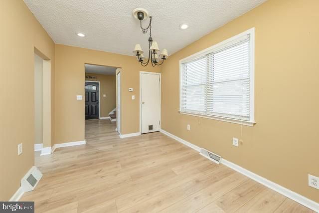 136 BAIRD AVE, Mount Ephraim, NJ 08059