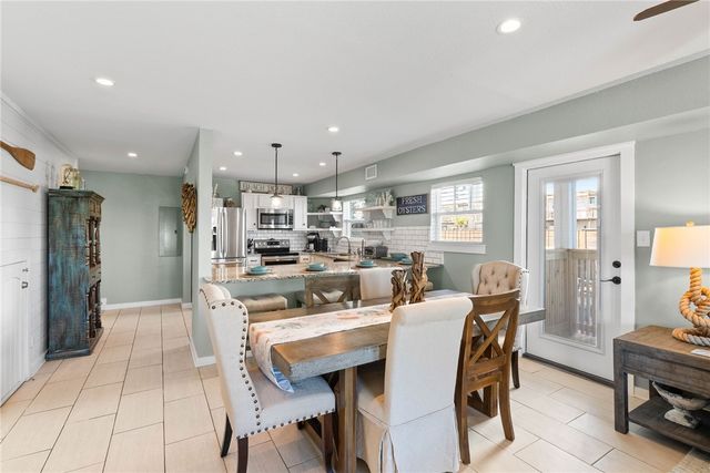 4897 State Highway 361, Port Aransas, TX 78373