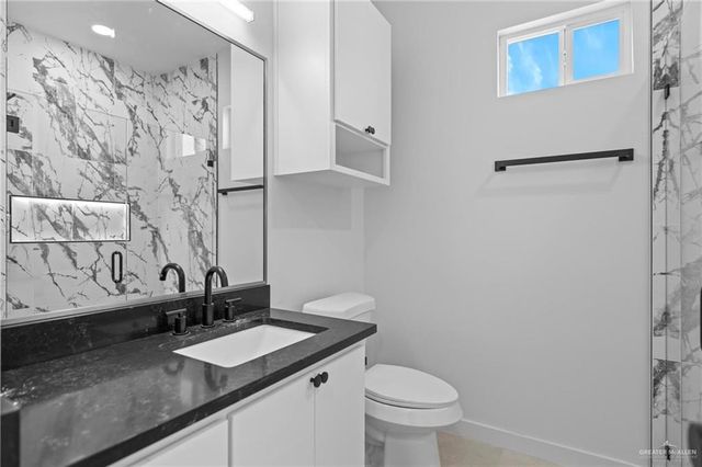 2218 N Piedra Avenue, Edinburg, TX 78542