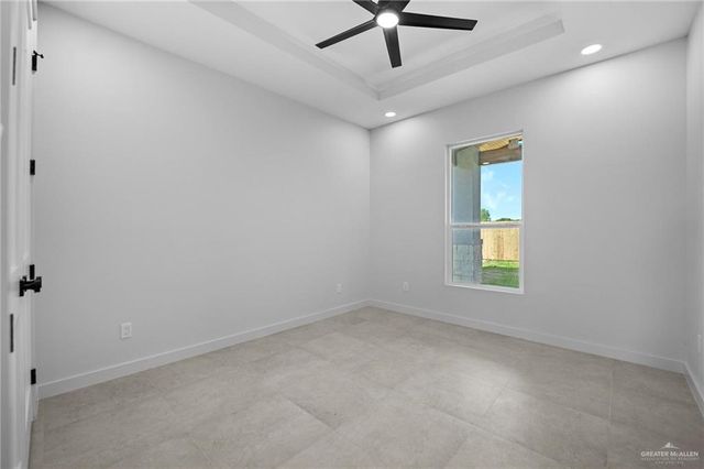 2218 N Piedra Avenue, Edinburg, TX 78542