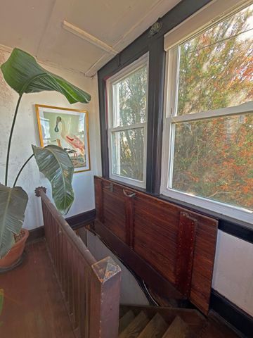 61 W 16th Road, New York City, NY 11693