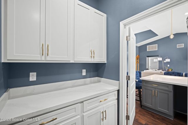 2048 Thistle Drive, Melbourne, FL 32935