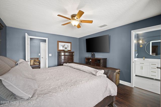 2048 Thistle Drive, Melbourne, FL 32935