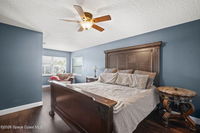 2048 Thistle Drive, Melbourne, FL 32935