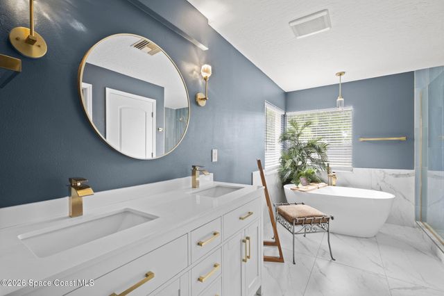 2048 Thistle Drive, Melbourne, FL 32935